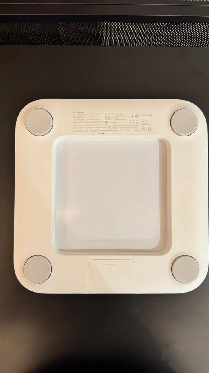Умные весы Xiaomi Body Composition Scale S400