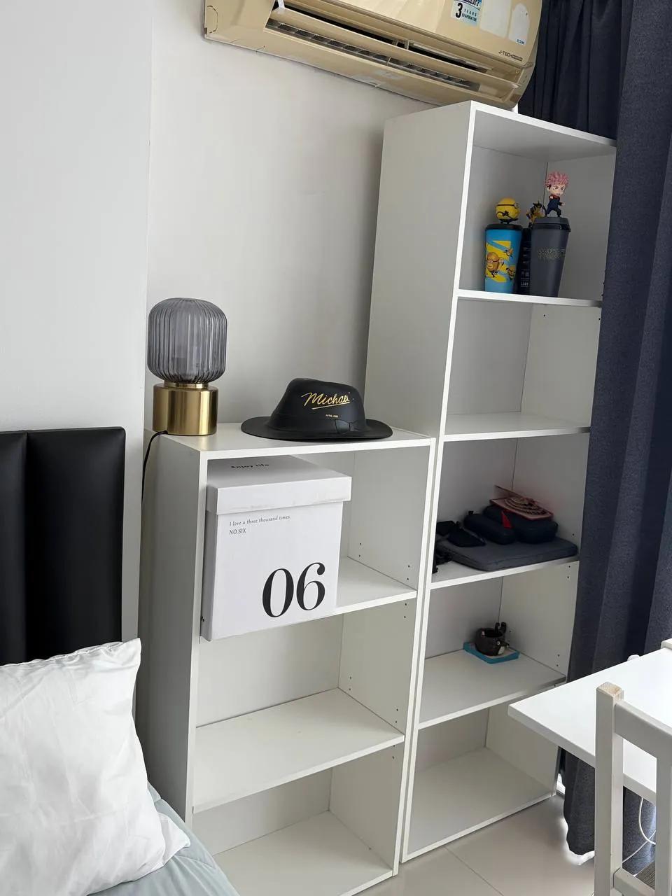 Два шкафа IKEA с коробками для хранения