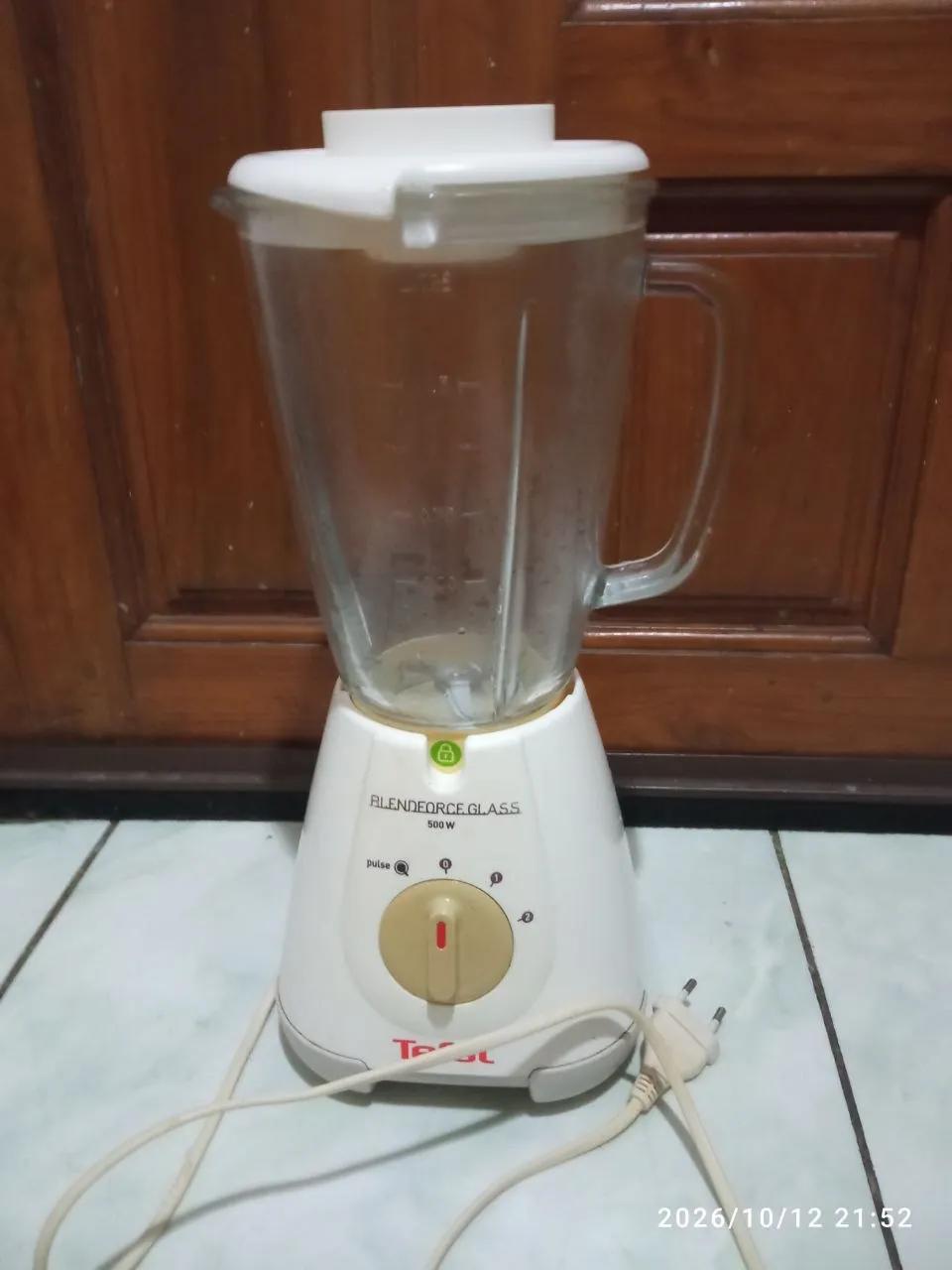 Блендер Tefal со стеклянной колбой