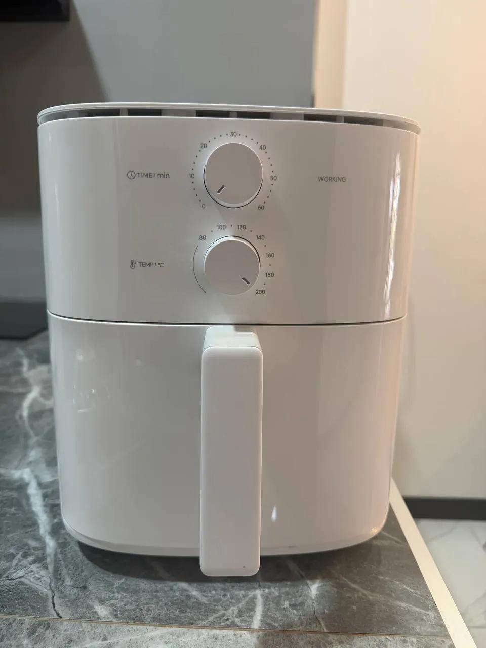 Аэрогриль Xiaomi Air Fryer Essential 6 литров