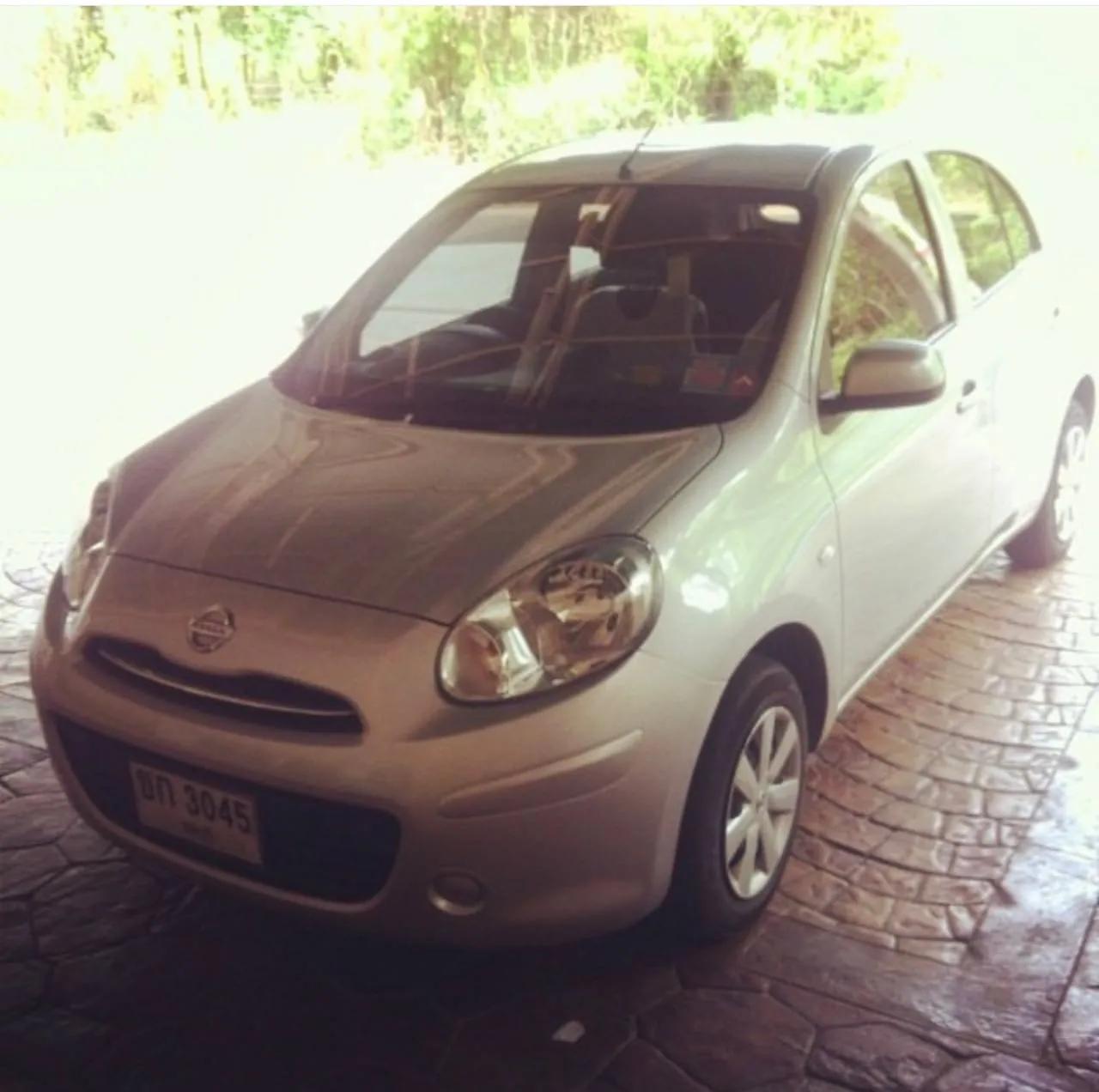 Nissan March 2010 года