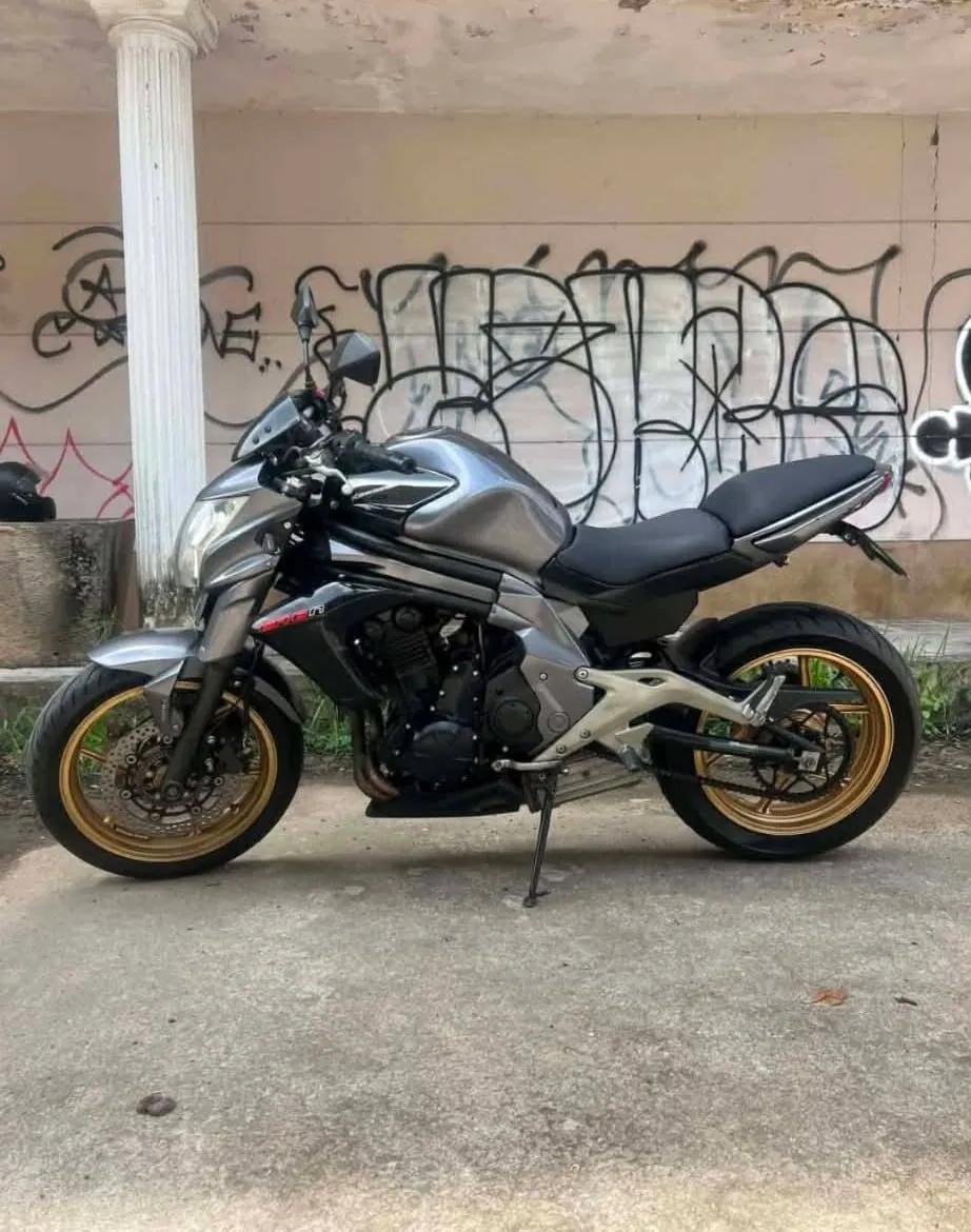 Мотоцикл Kawasaki ER-6N 2014 года на Пхукете