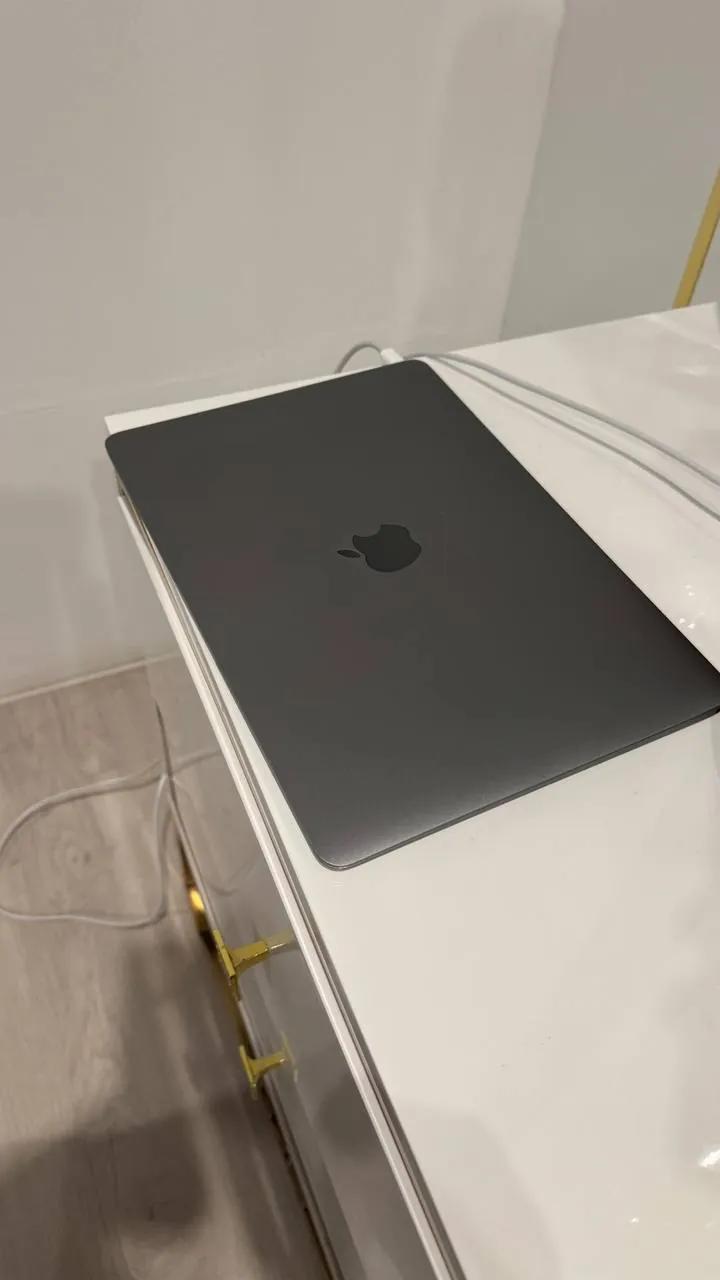 MacBook Retina 12 в отличном состоянии