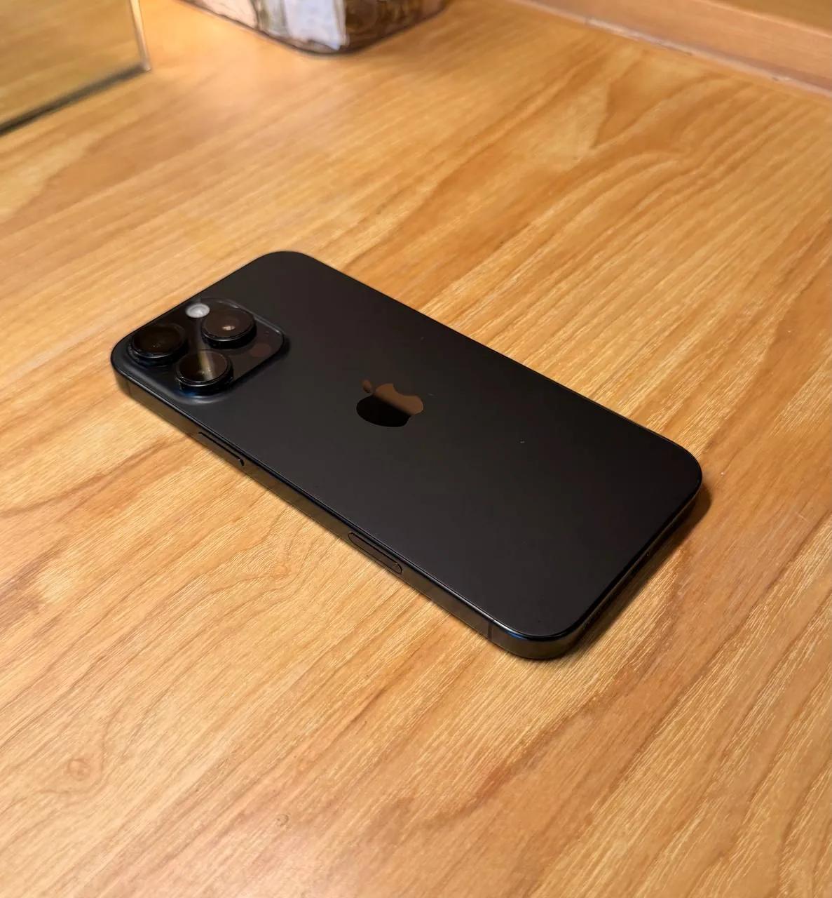 IPhone 16 Pro Max 256GB Black Titanium