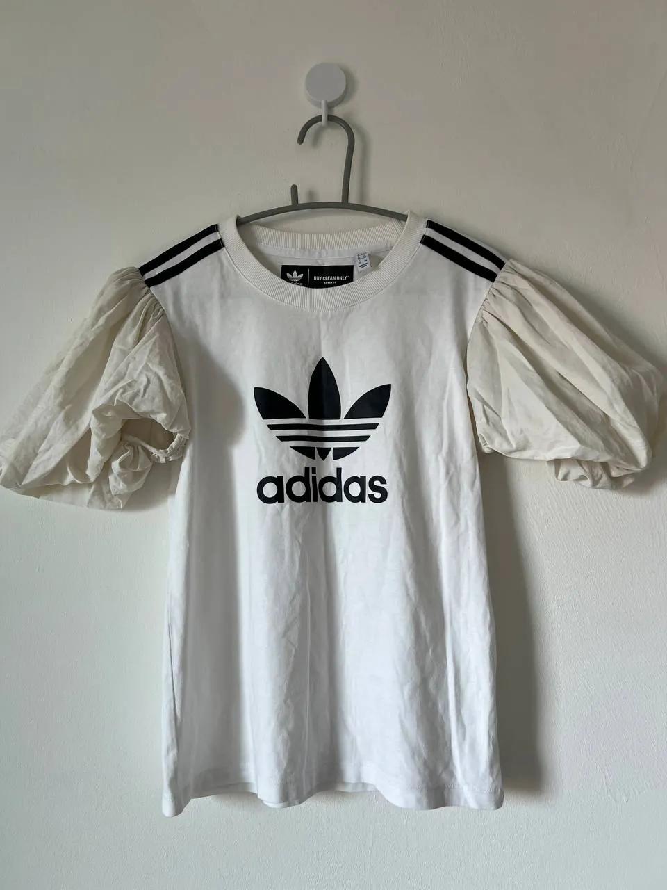 Кроссовки Adidas