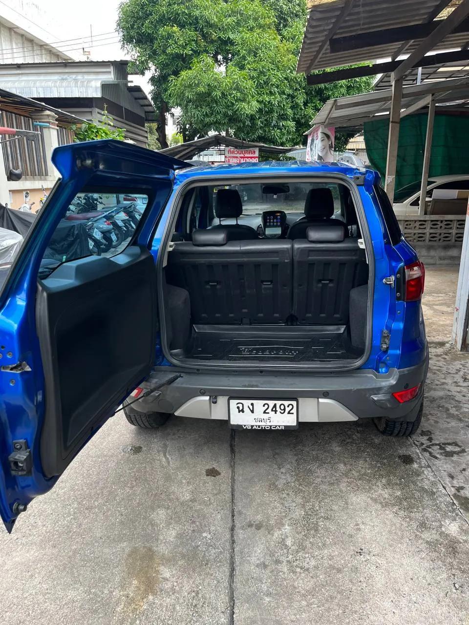Ford EcoSport Titanium с роботизированной КПП