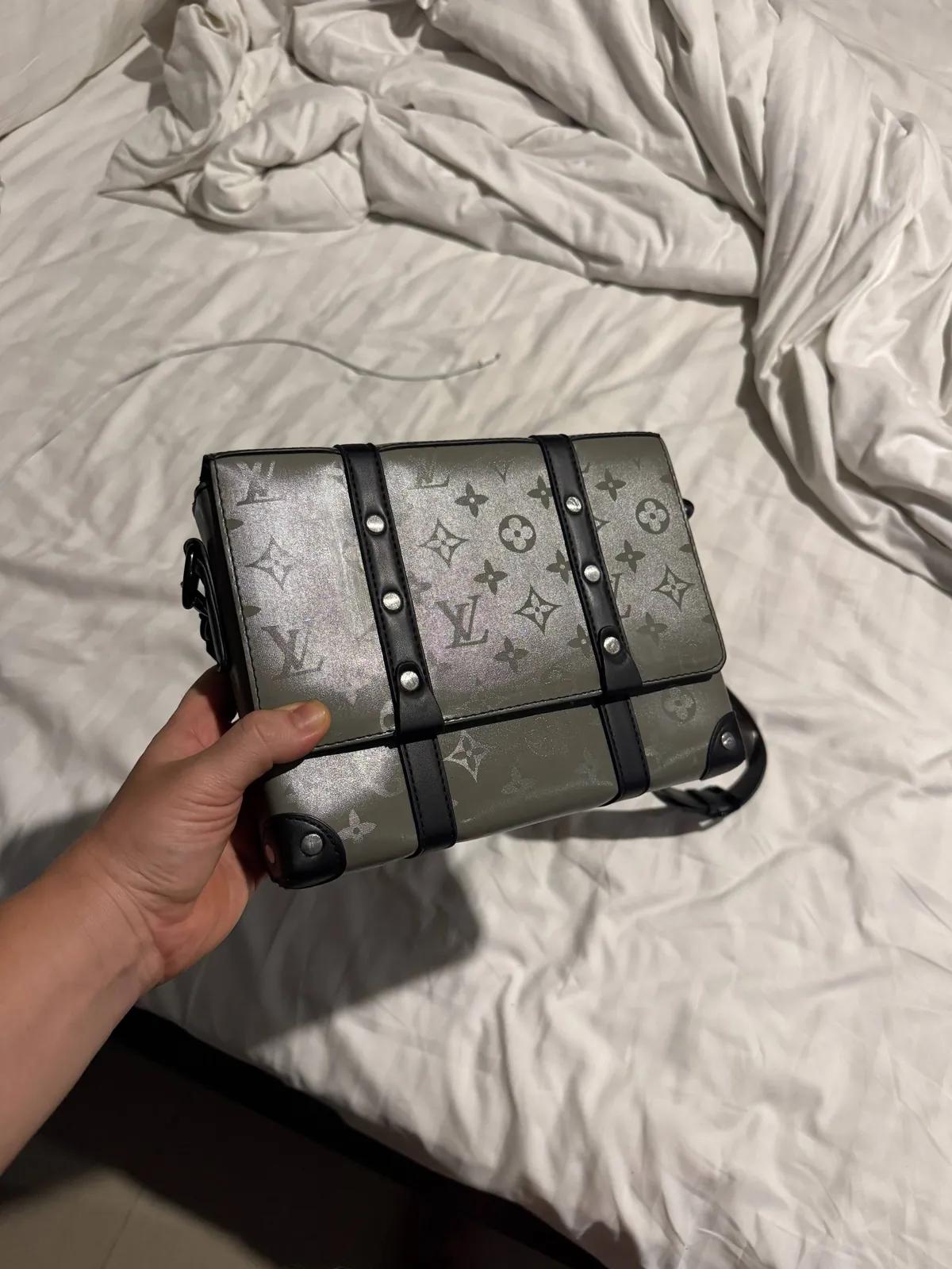 Сумка Louis Vuitton, копия, с коробкой