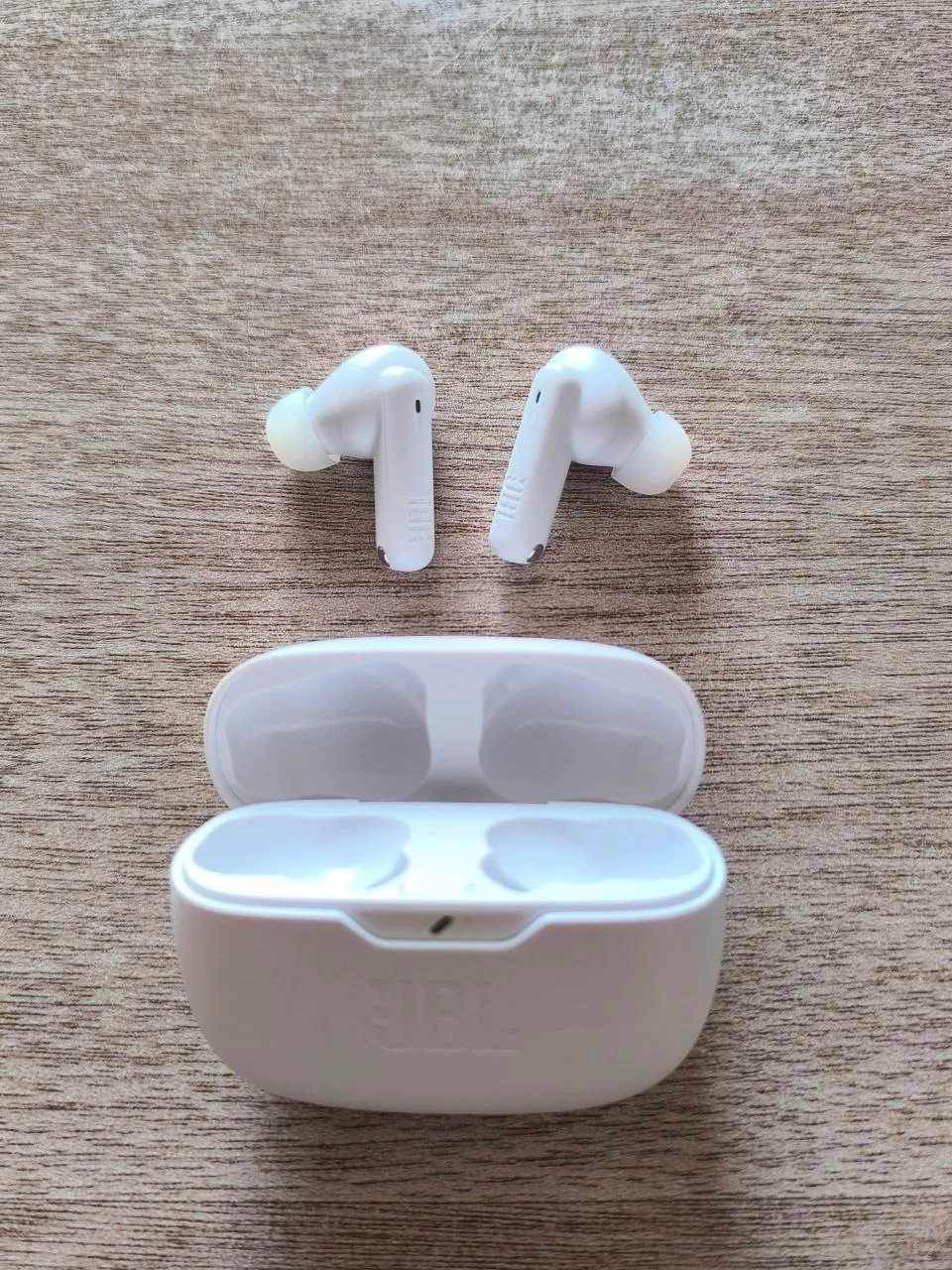 Наушники JBL Wave Beam 2 с шумоподавлением 9