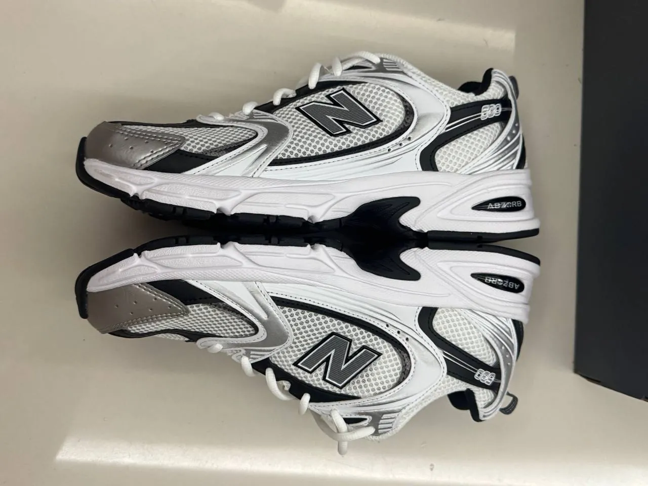 Кроссовки New Balance 530, размер 43 3