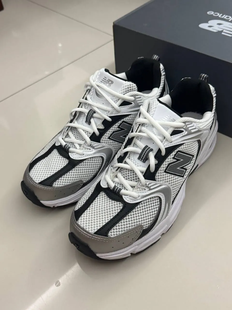 Кроссовки New Balance 530, размер 43 1
