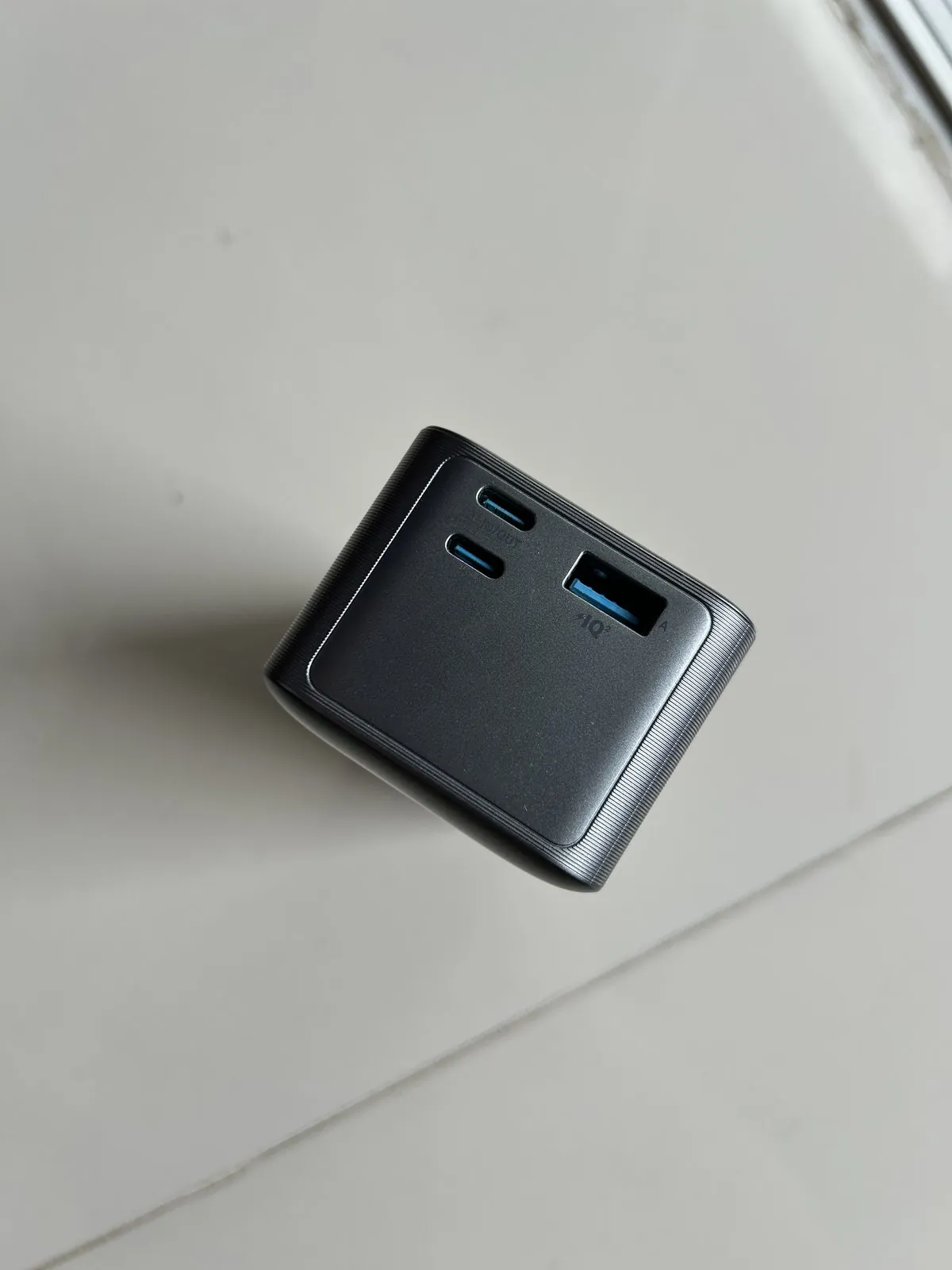 Повербанк Anker Prime 27650 мАч на 250 Вт 3