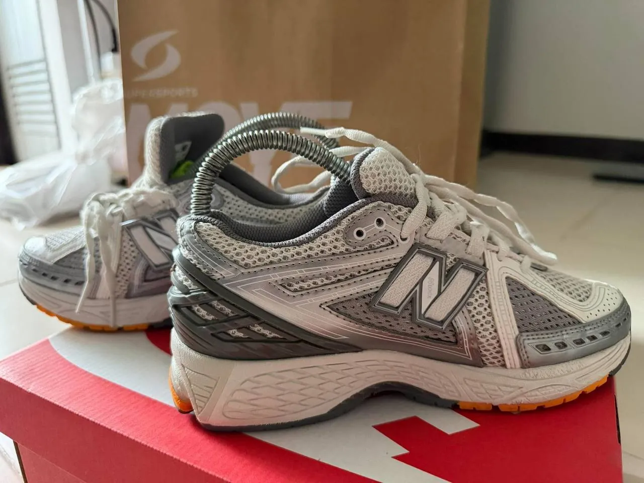 Кроссовки New Balance 1906R, размер 37 3