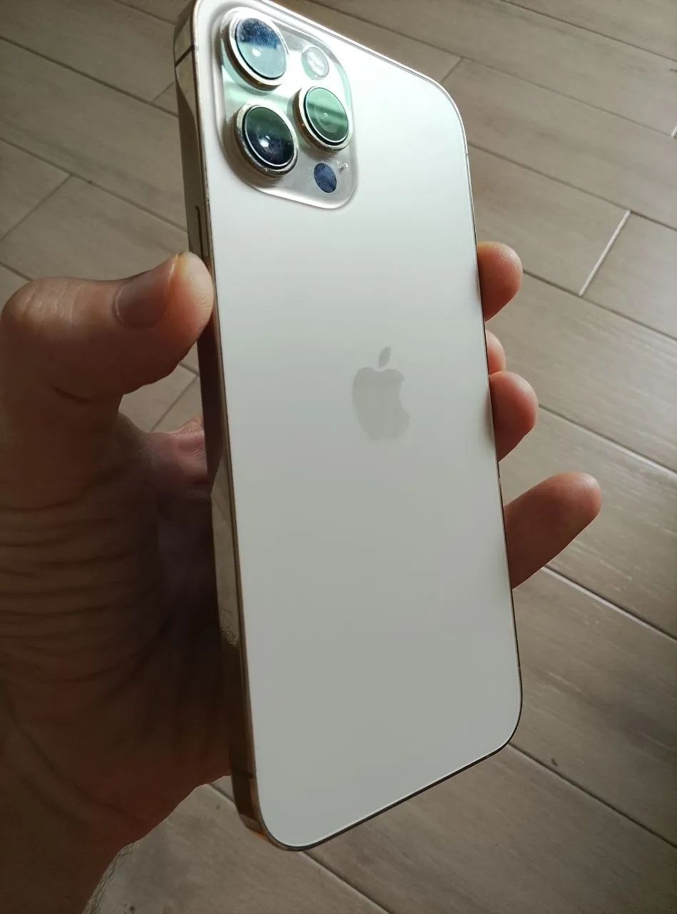 IPhone 12 Pro Max 128GB с заменённой батареей 1