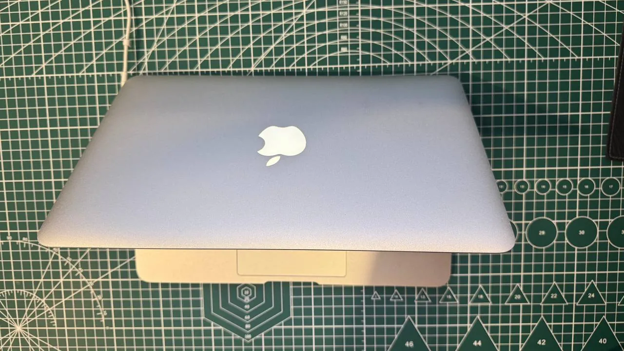 MacBook Air 2010 года выпуска 2