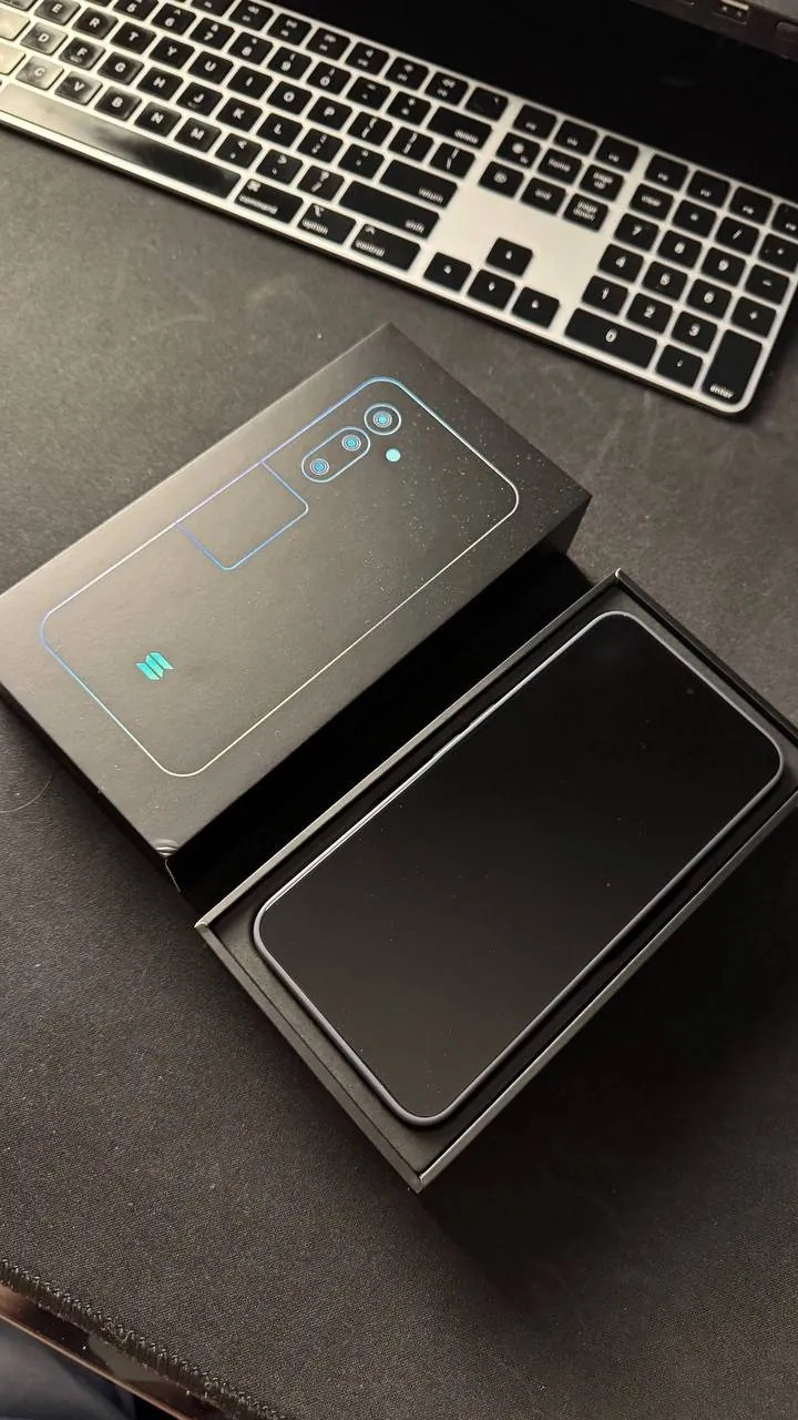 Смартфон Solana Mobile Seeker 2