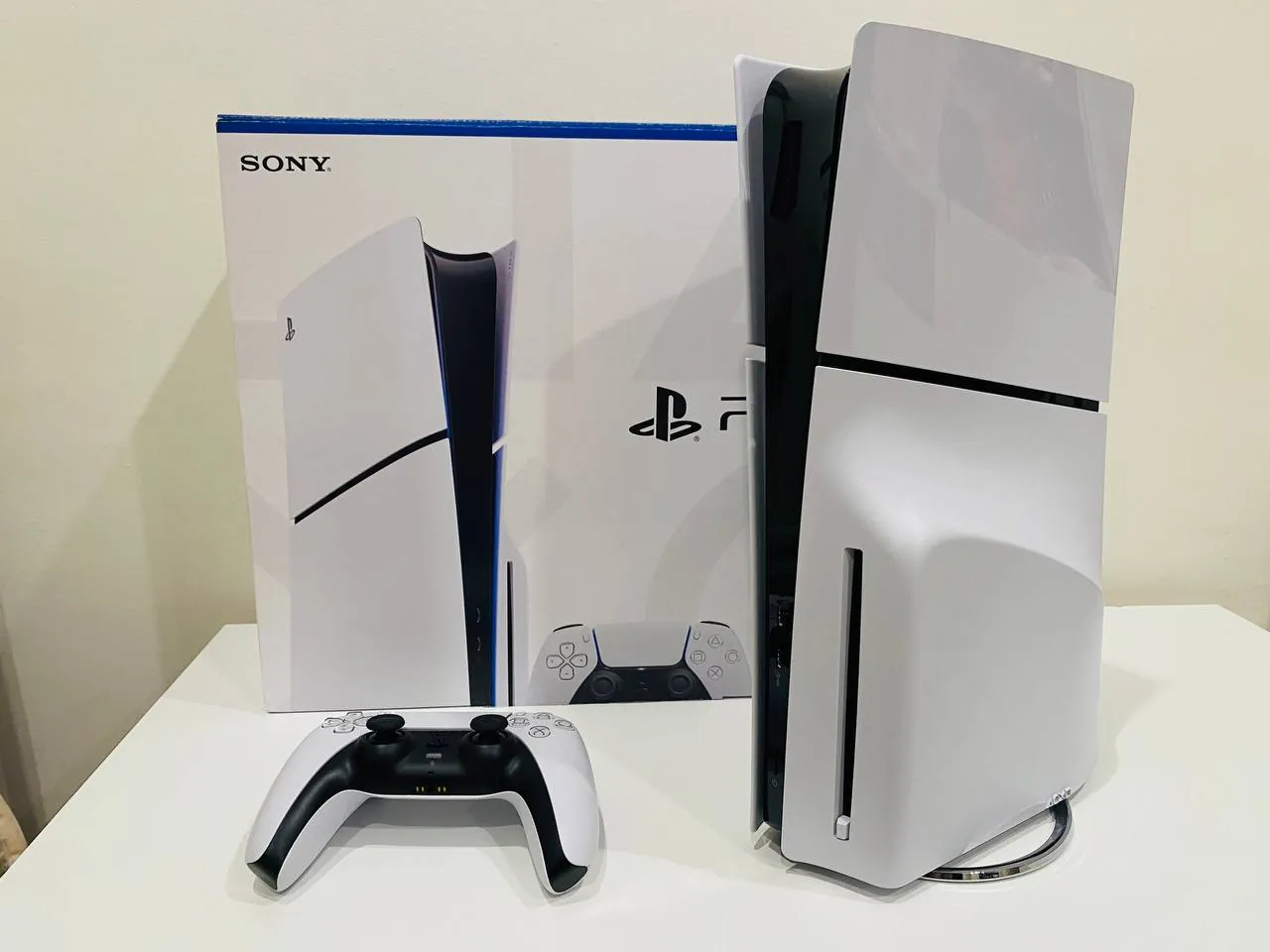 Игровая приставка PlayStation 5 Slim Disc Edition 1