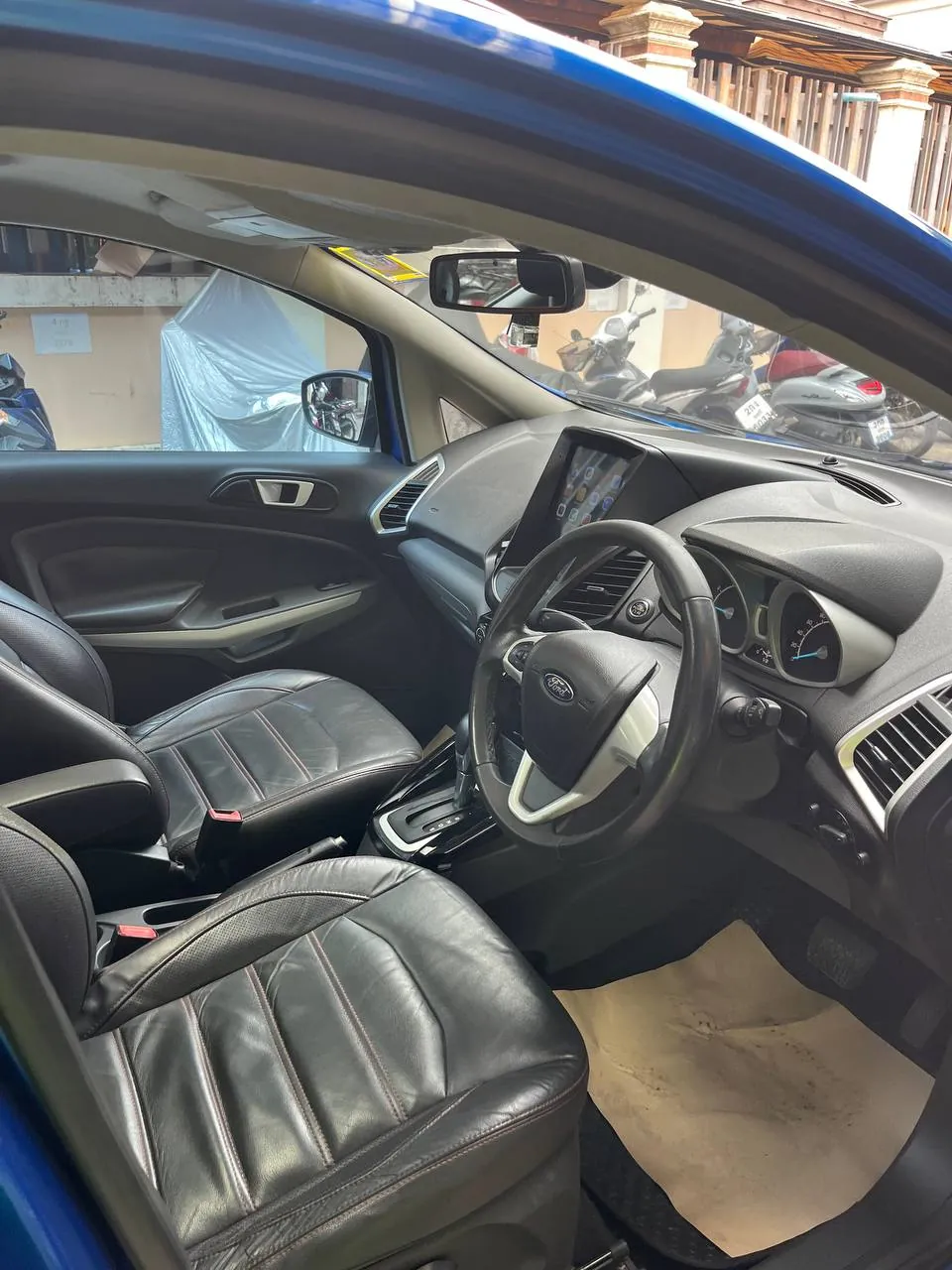 Ford EcoSport Titanium с роботизированной КПП 4