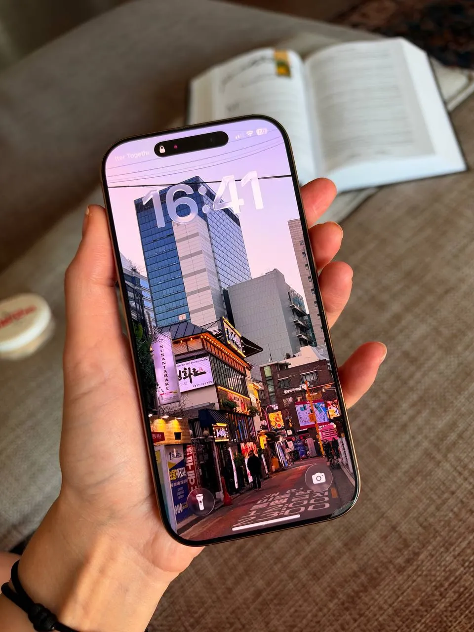 IPhone 16 Pro 128 ГБ 6