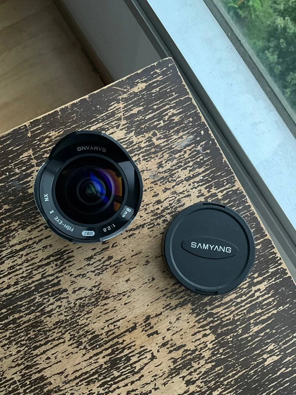 Стабилизатор Zhiyun Crane 2 и объектив Samyang 6