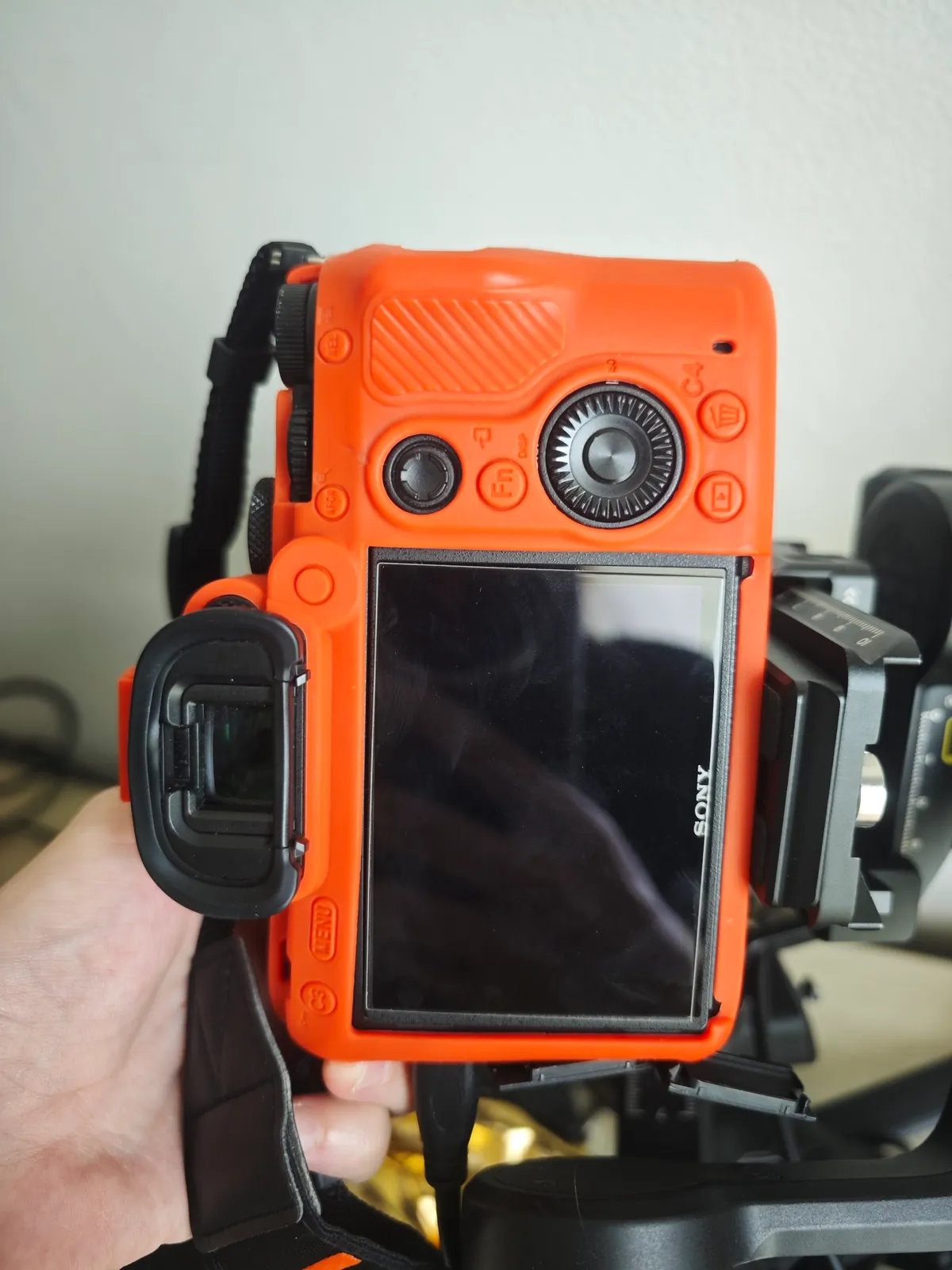 Фотоаппарат Sony A7 III с объективом Tamron и аксессуарами 4