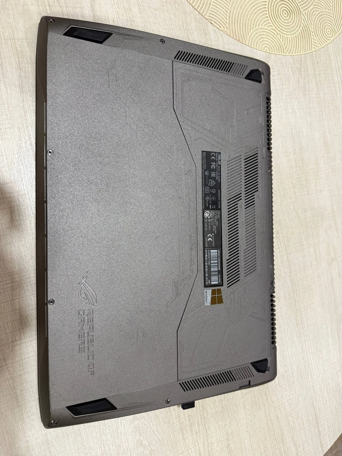 Игровой ноутбук ASUS ROG Strix GL502VSK 3
