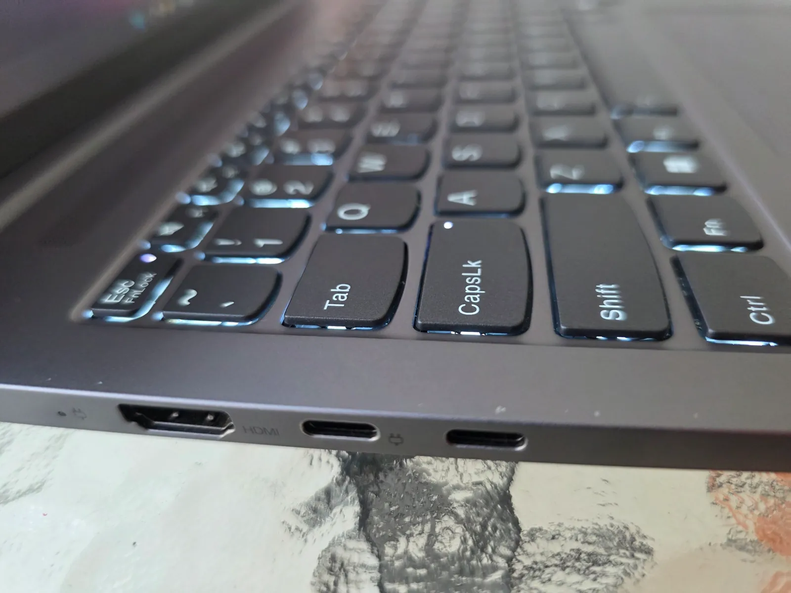 Ноутбук с Windows 11 Pro для работы 4