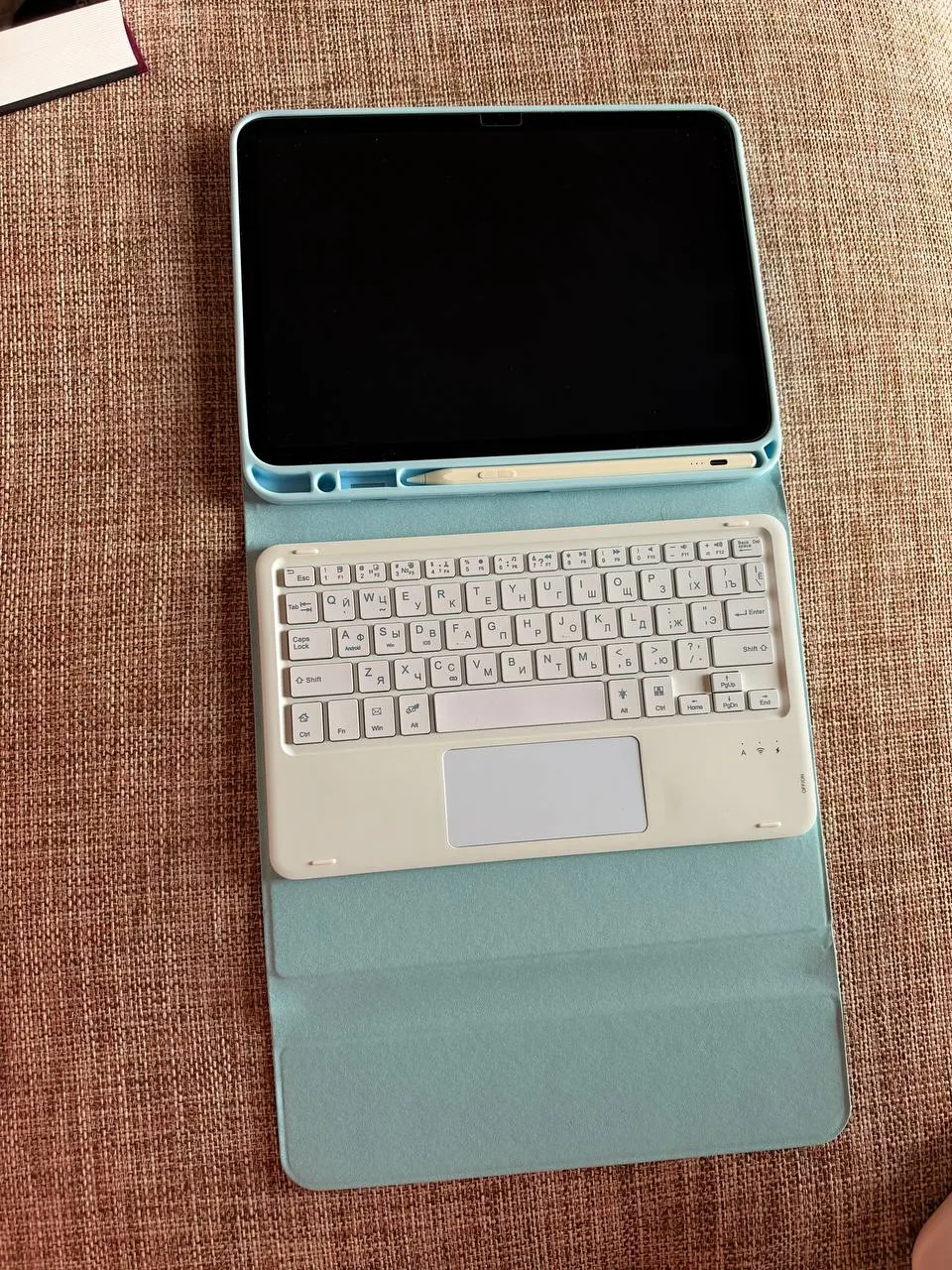 IPad 11 поколения 128 ГБ с аксессуарами 5