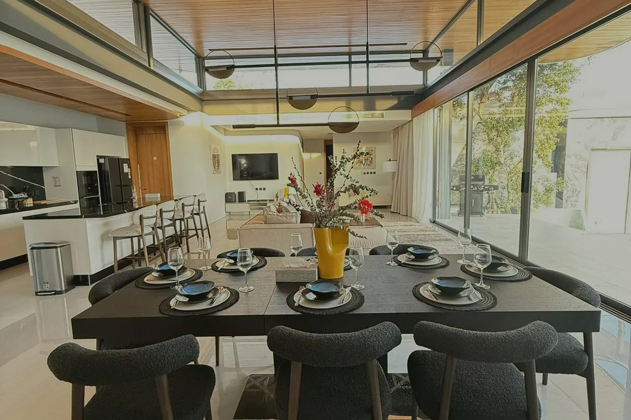 Вилла с 4 спальнями в Botanica Valley 4