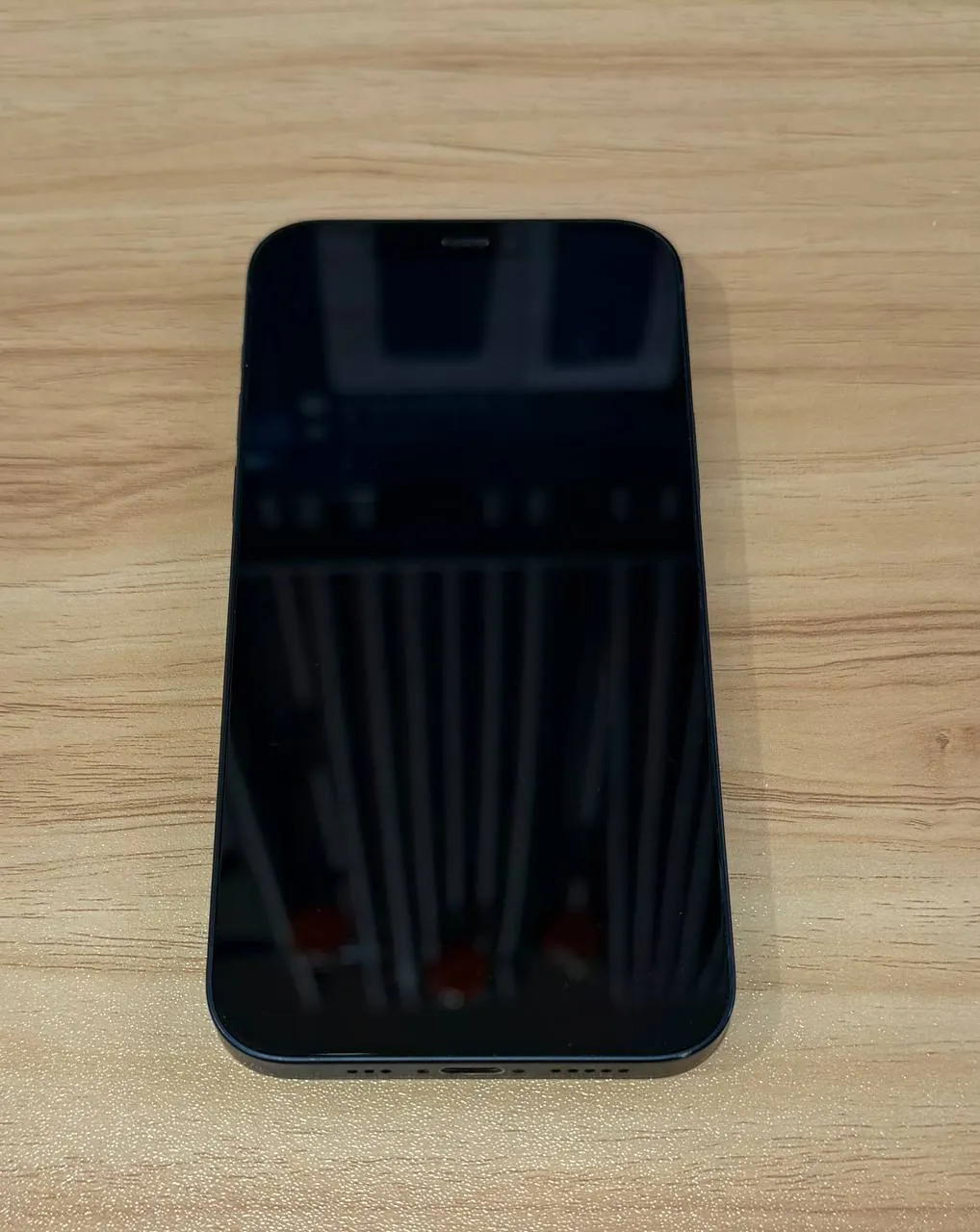 IPhone 12 128GB в хорошем состоянии 1
