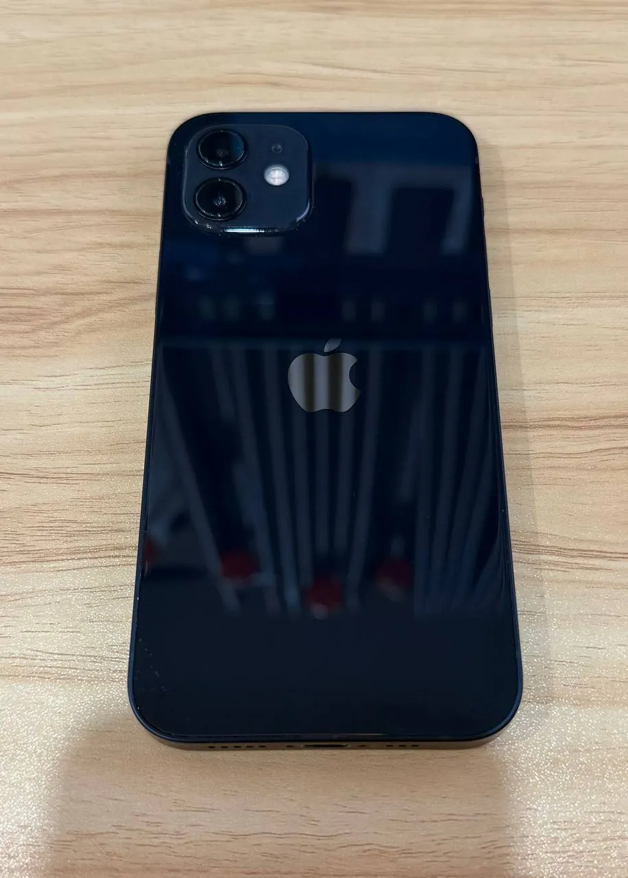 IPhone 12 128GB в хорошем состоянии 2