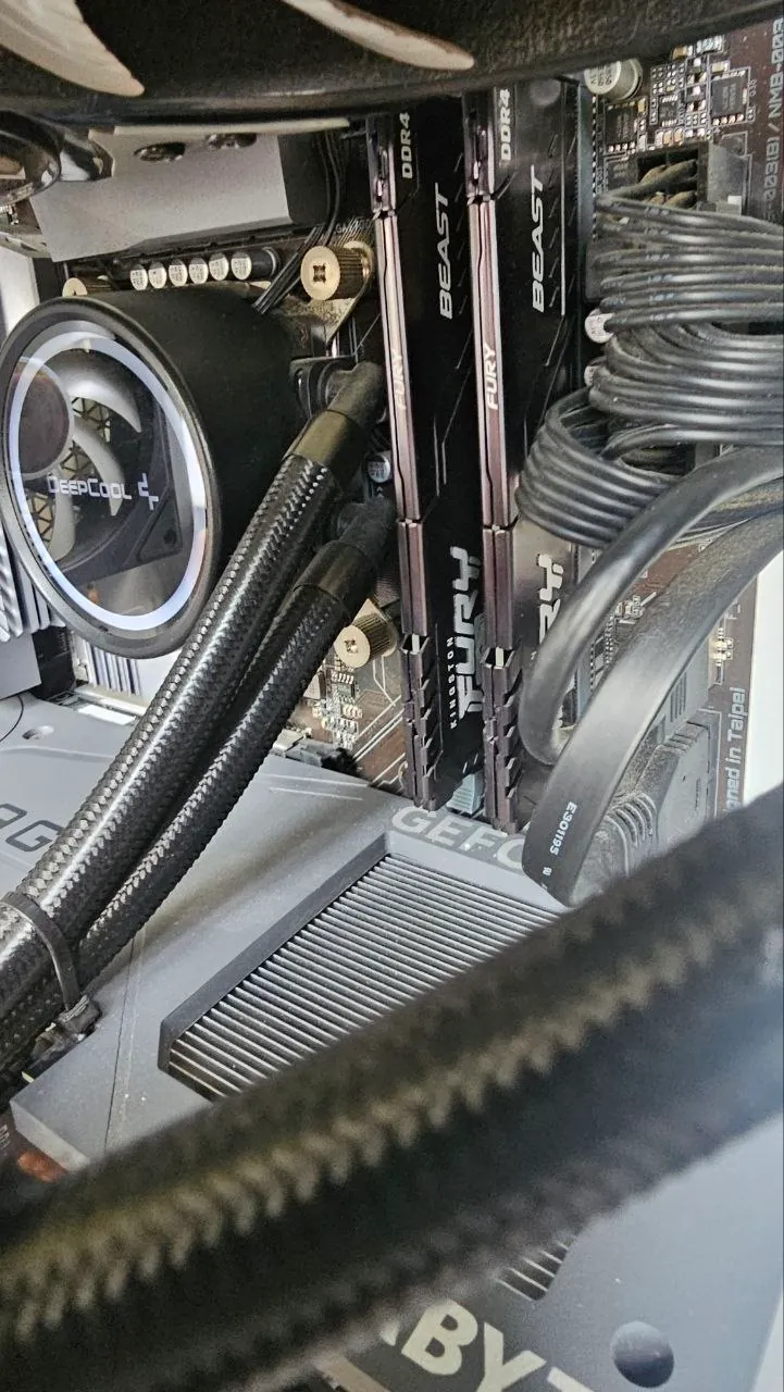 Игровой компьютер Intel i9 RTX 4060 в Джомтьене 8