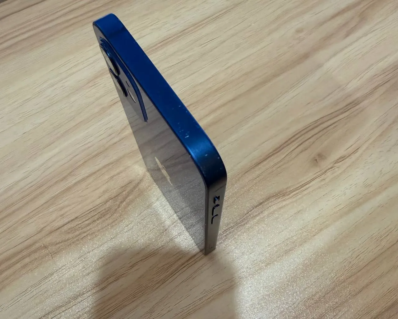 IPhone 12 256GB в хорошем состоянии 3