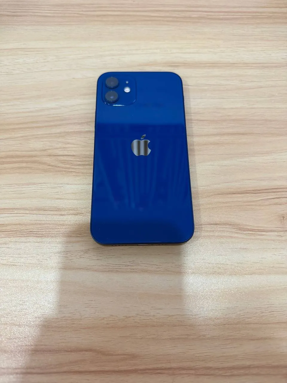 IPhone 12 256GB в хорошем состоянии 4