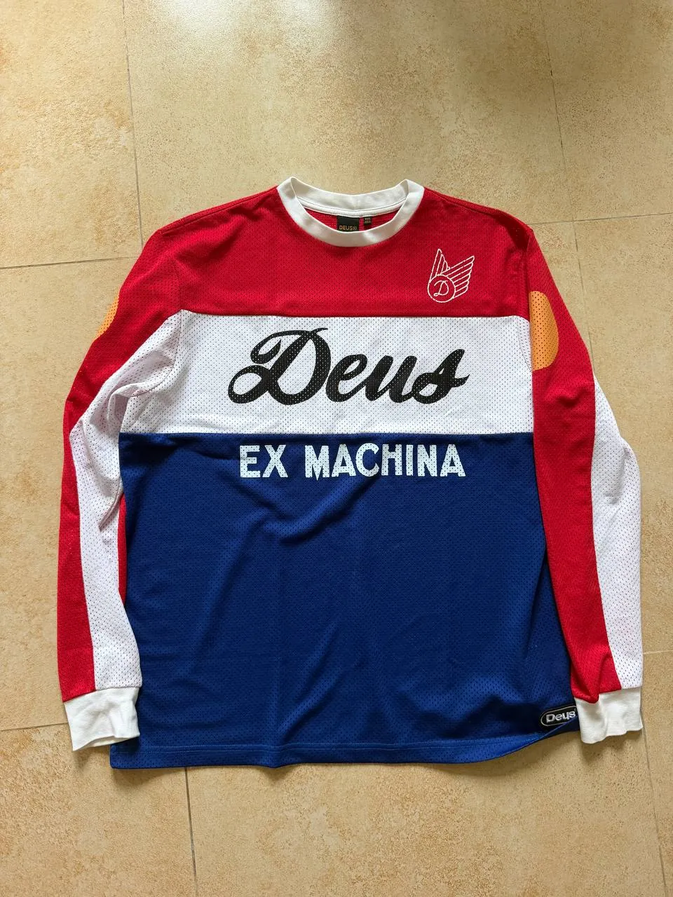 Джерси бренда Deus размера XXL 1