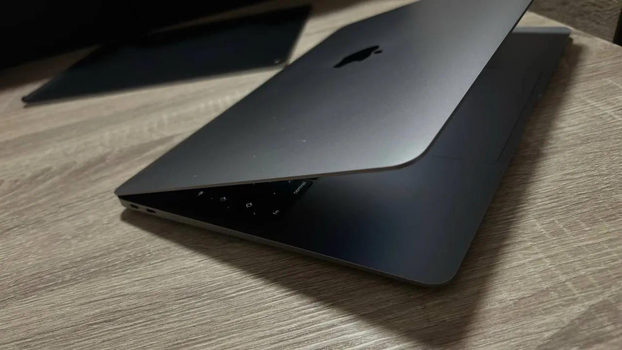 MacBook Air 13 2018 i5 2