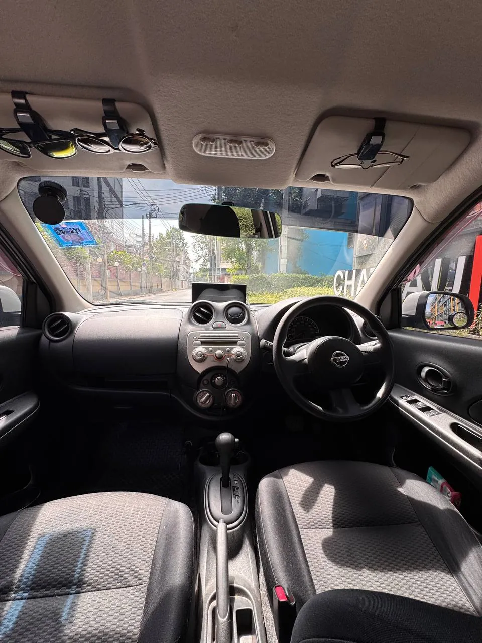 Nissan March 2011 года, автомат 5