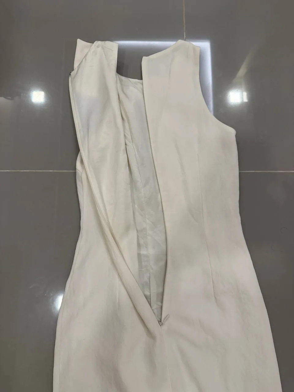 Чёрный комбинезон Love Republic и платье Pinko 10