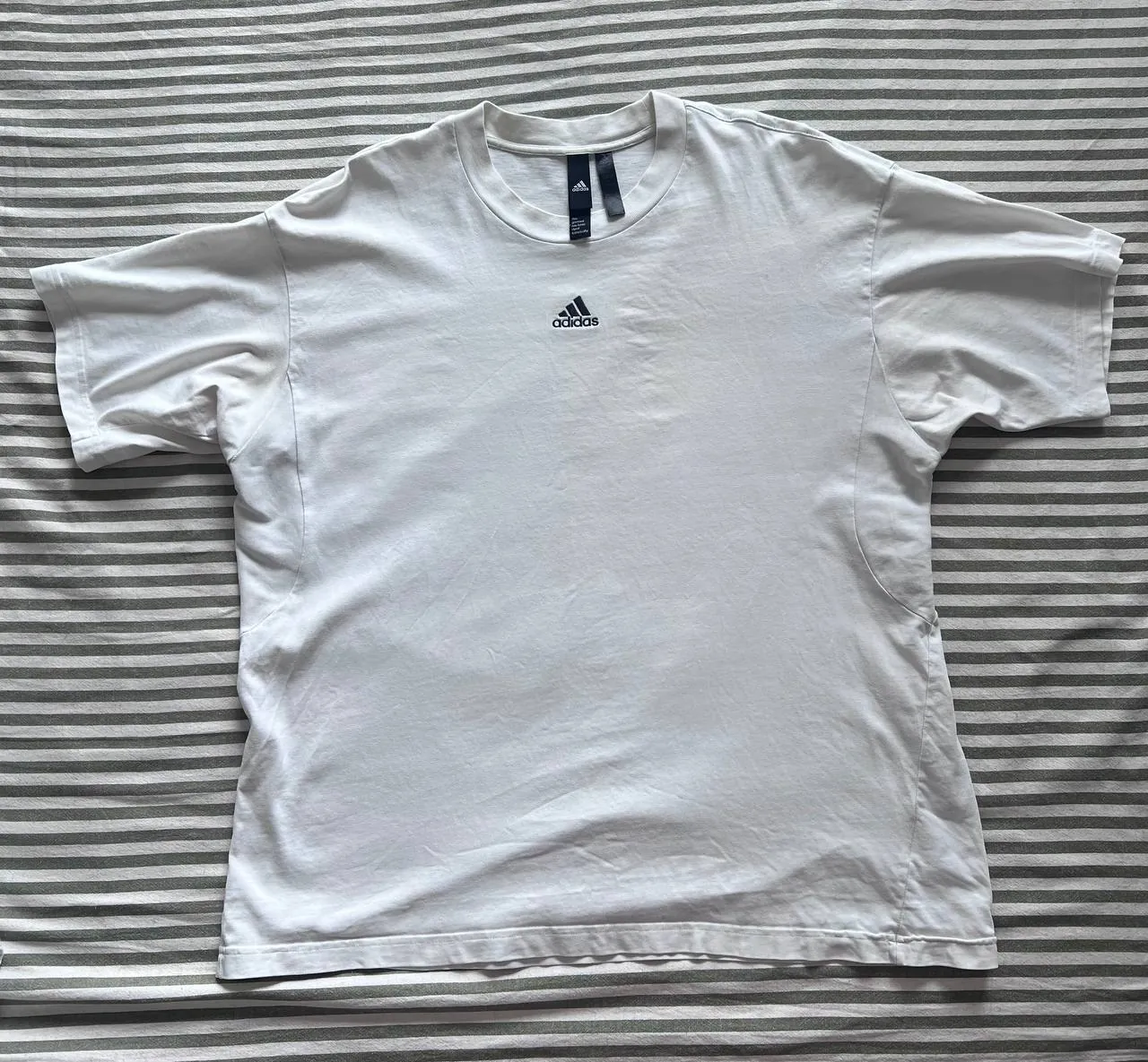 Мужские футболки Adidas б/у в Джомтьене 6