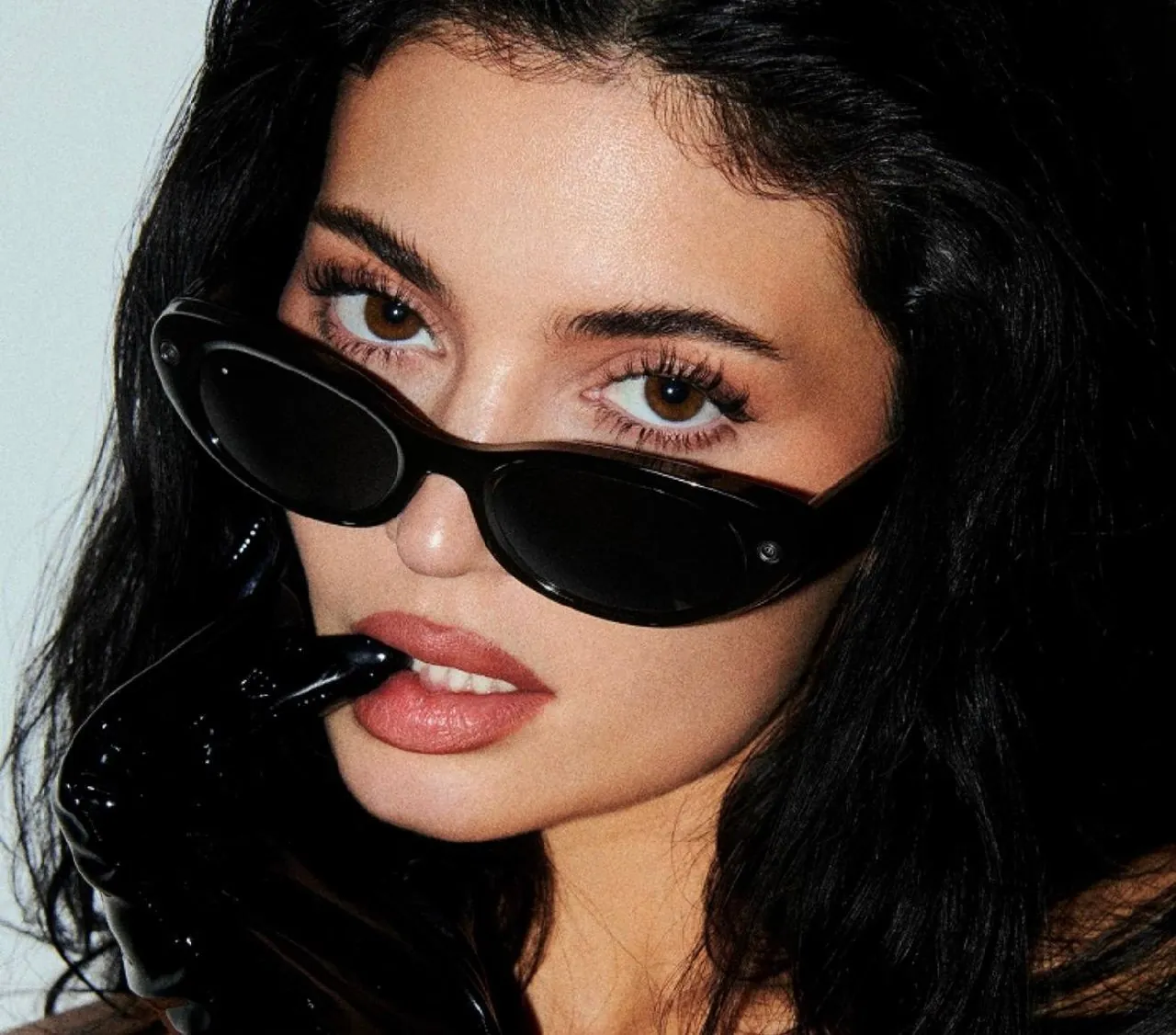 Смарт-очки Ray-Ban Meta Kylie Jenner 5