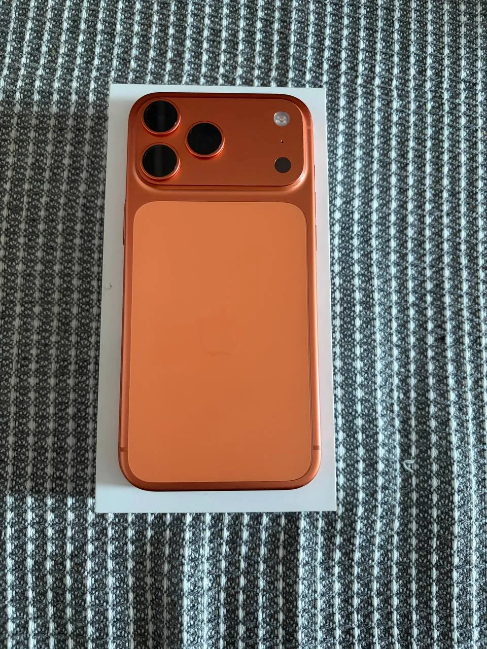 Смартфон iPhone 17 Pro Max 512 ГБ 2