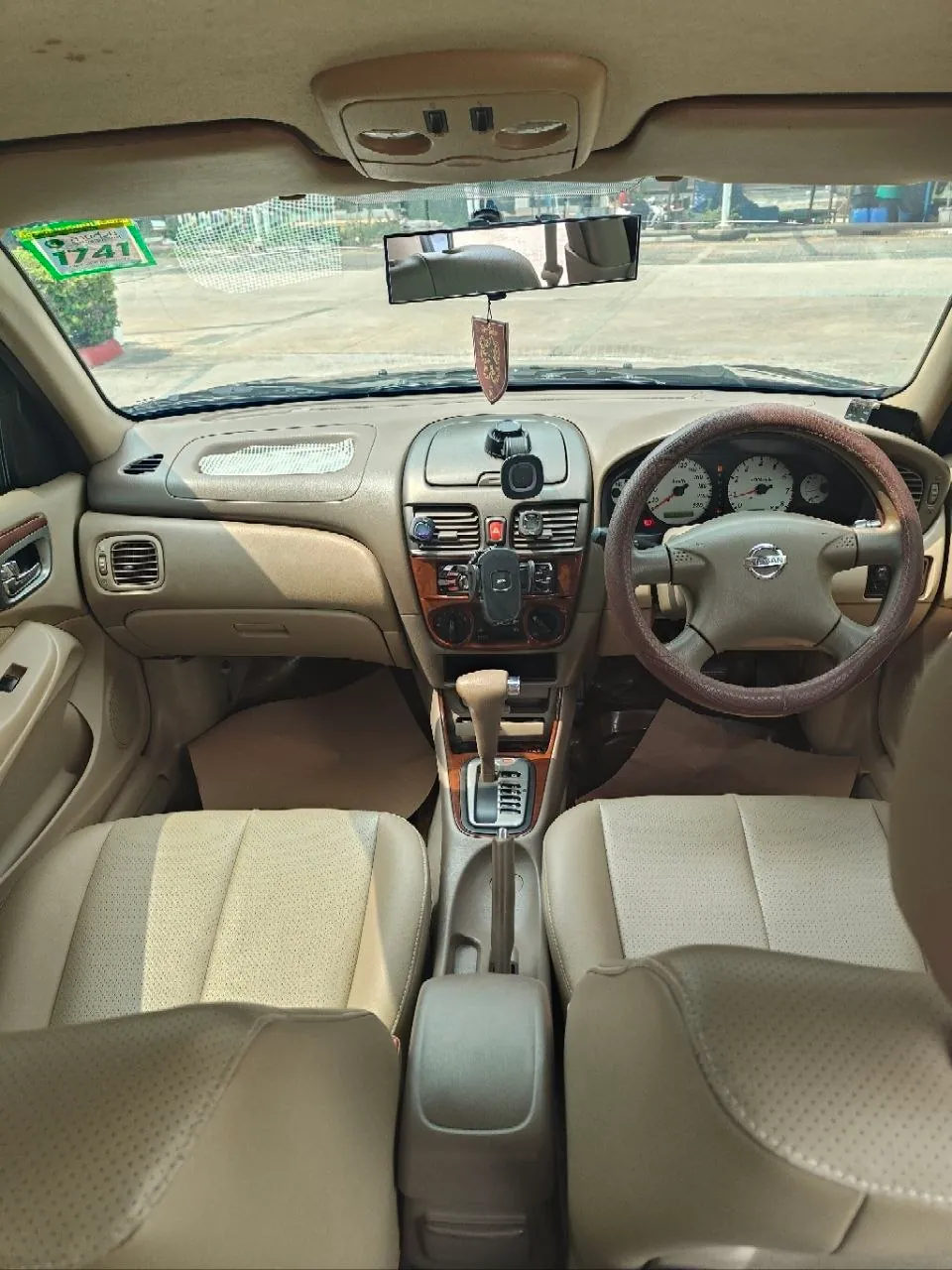 Nissan Sunny Neo 2005 года выпуска 6