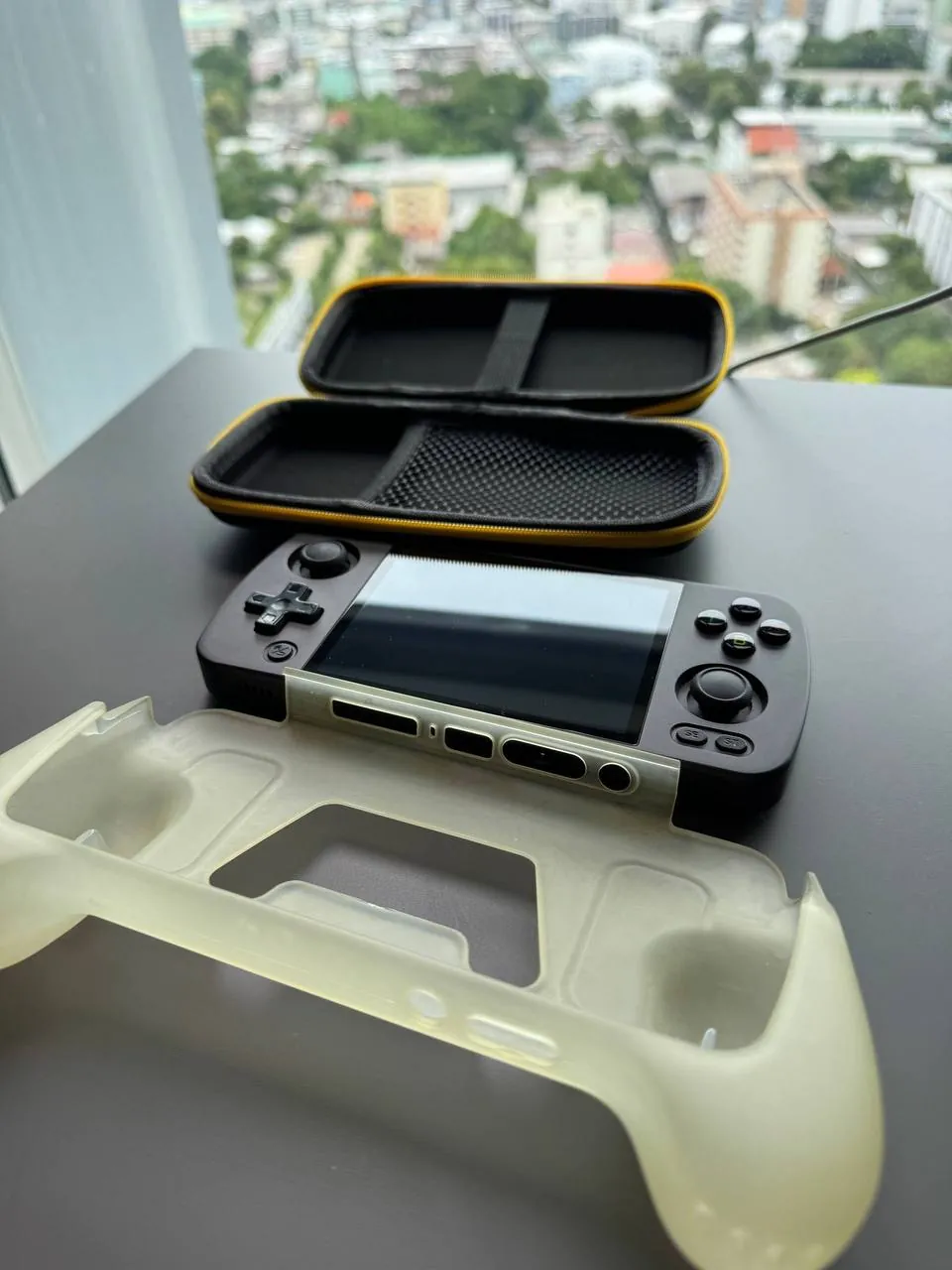 Портативная игровая консоль Anbernic RG405M 2