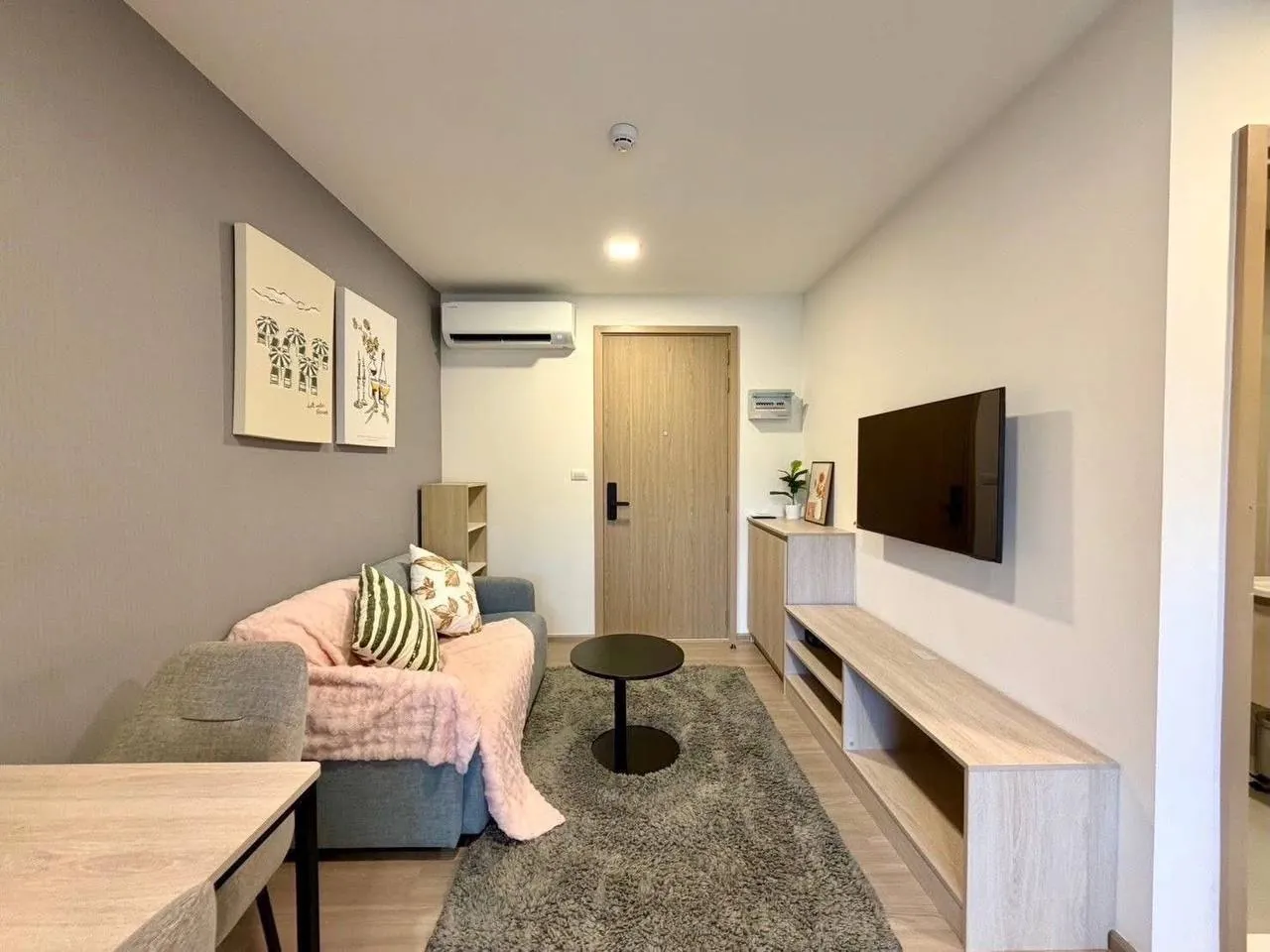 Квартира с отдельной спальней возле Central Phuket 4