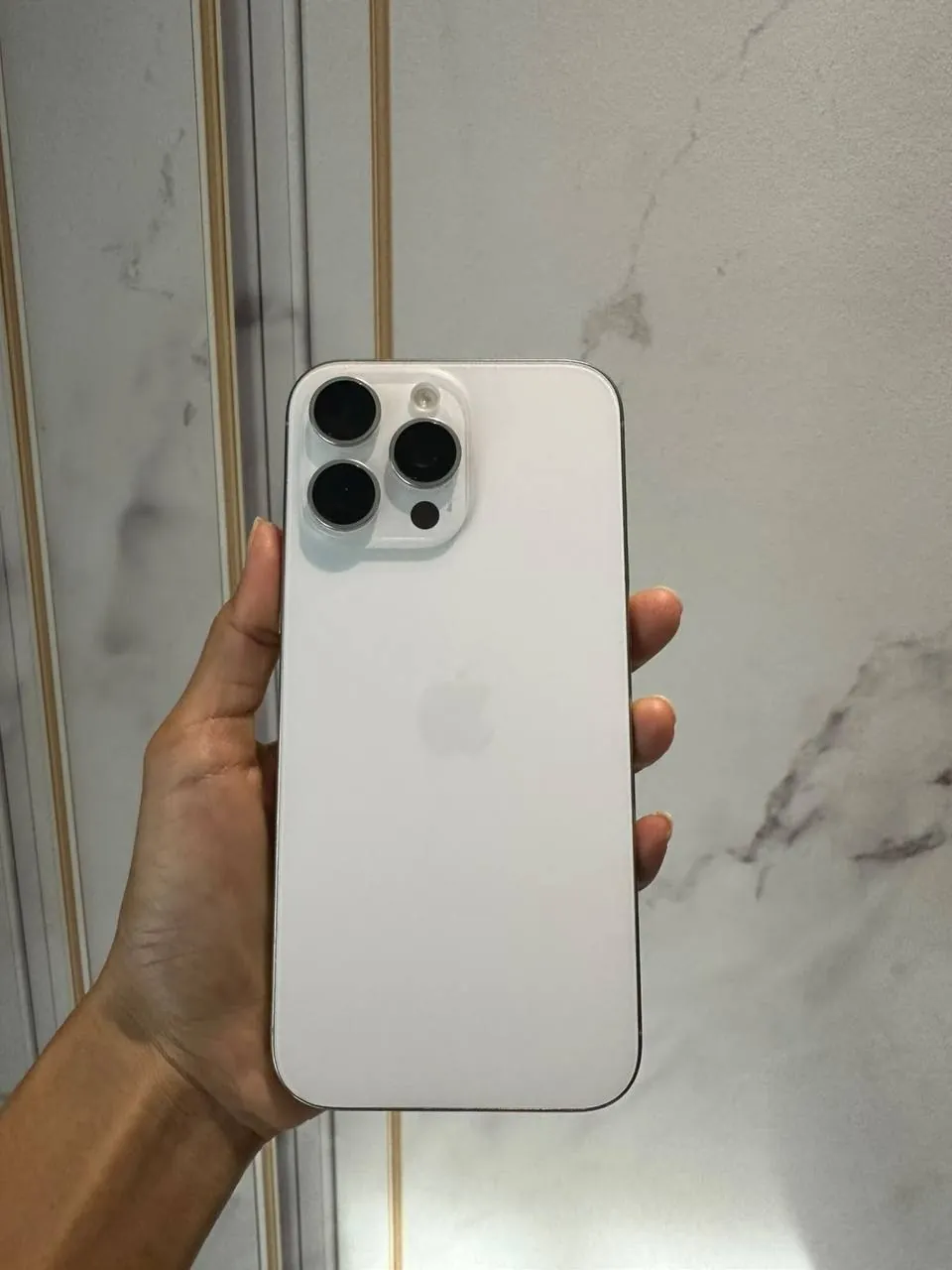 IPhone 16 Pro Max 1TB белый 1