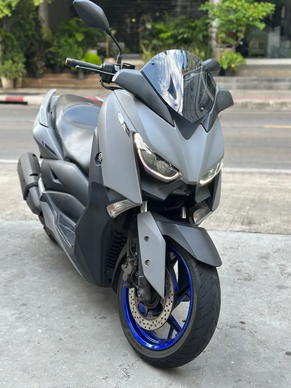 Скутер Yamaha Xmax 300 2020 года 3