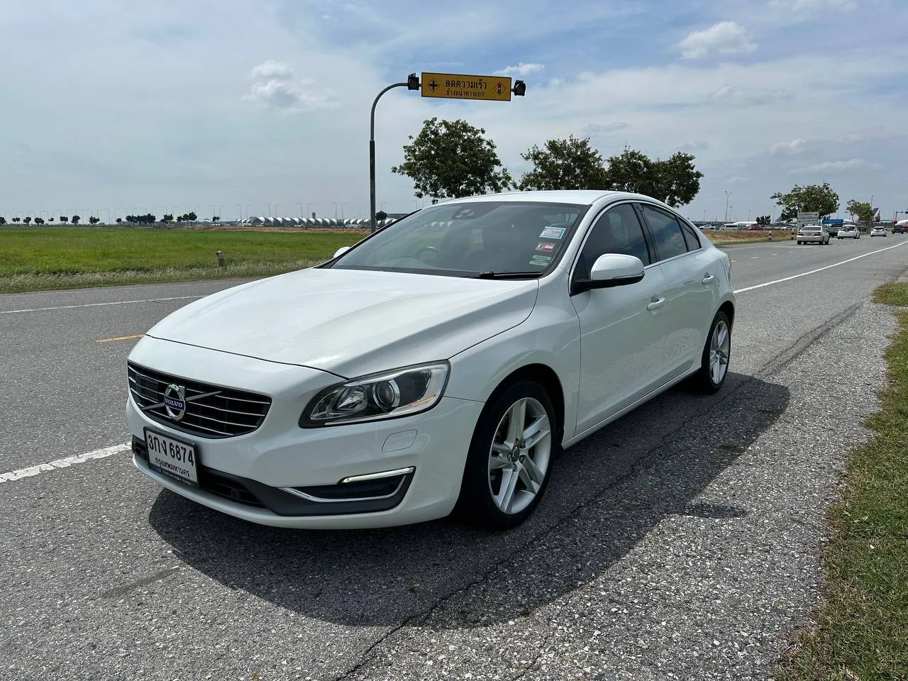 Volvo S60 2014 года, 160 000 км 1