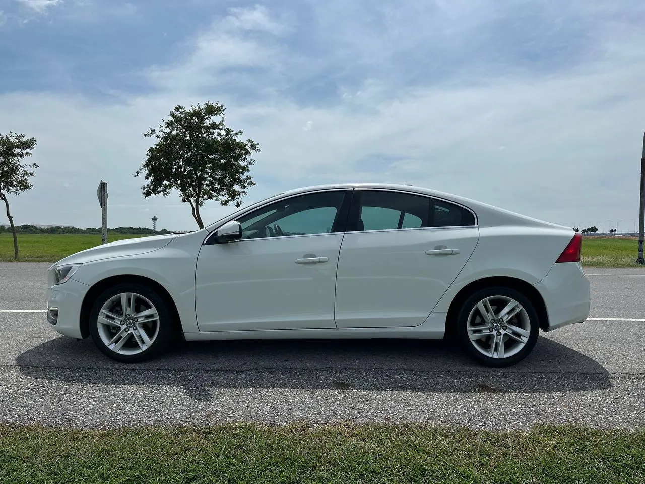 Volvo S60 2014 года, 160 000 км 3