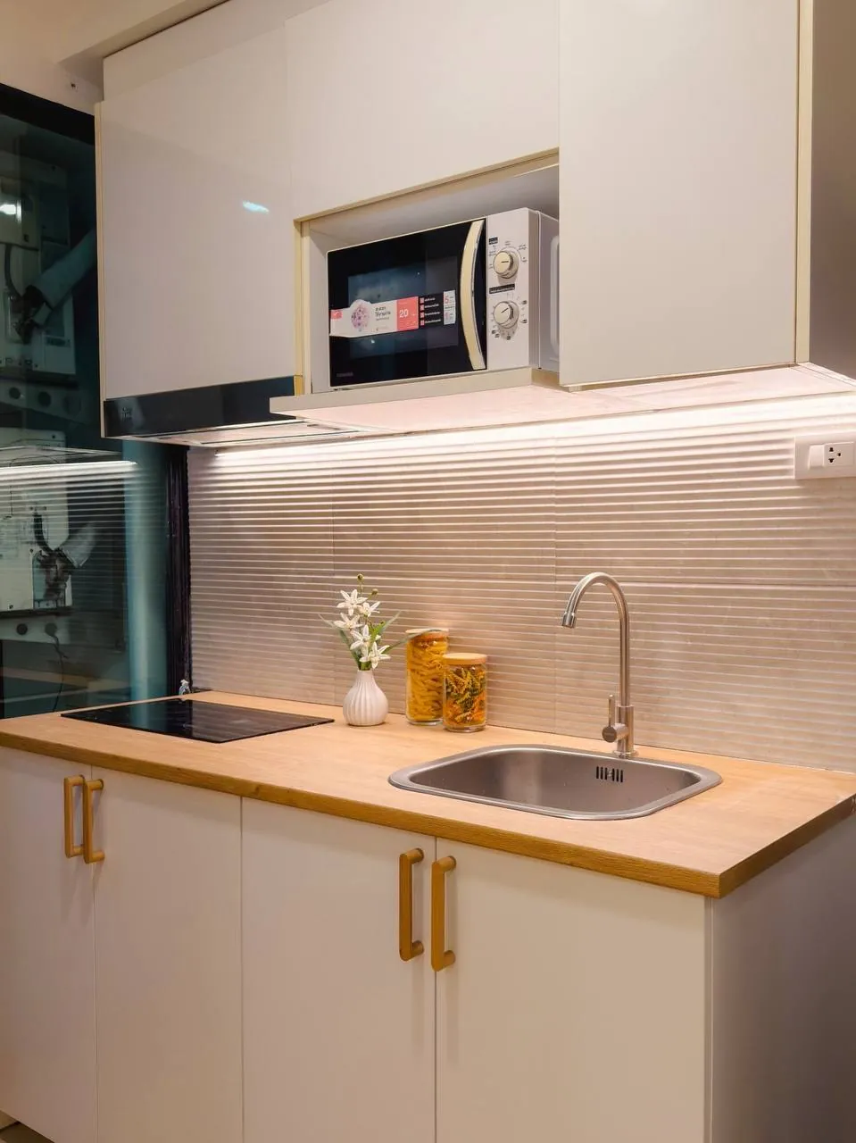 Квартира 30 м² с видом на бассейн в Centrio Condominium 3