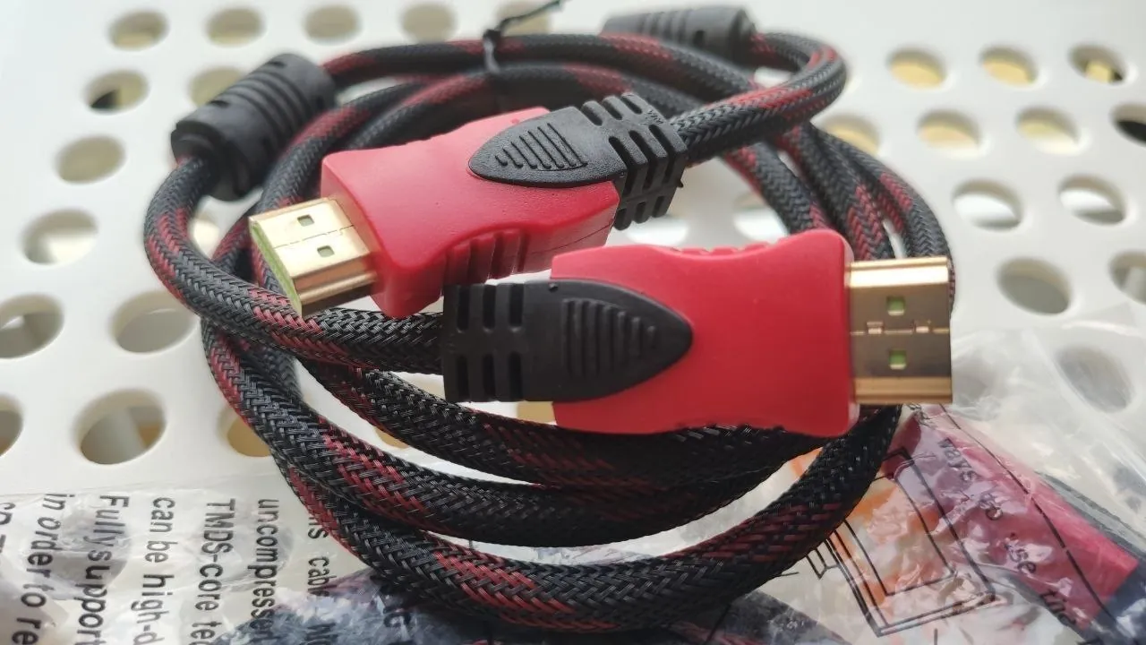 HDMI-кабель версии 1.4 длиной 1.5 метра 3