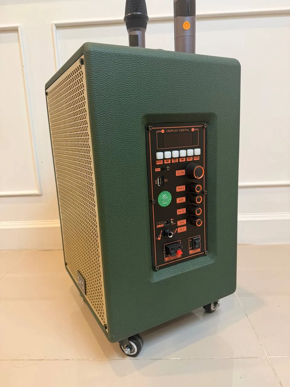 Bluetooth-колонка SKG KG-068 с микрофонами 4